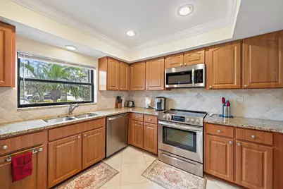 803 Clubhouse Circle, Jupiter, FL 33477 - Photo 4