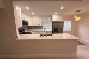 358 Normandy H, Delray Beach, FL 33484 - Photo 2
