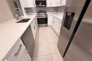 358 Normandy H, Delray Beach, FL 33484 - Photo 4