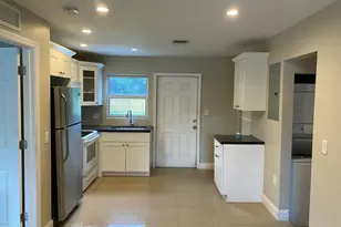 638 SW 7th Ave, Delray Beach, FL 33444 - Photo 4
