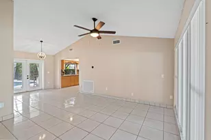 11651 NW 39th St, Sunrise, FL 33323 - Photo 10