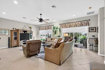 347 NW Shoreview Drive, Port Saint Lucie, FL 34986 - Photo 8