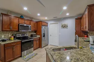 8 Mediterranean Blvd N, Port Saint Lucie, FL 34952 - Photo 2