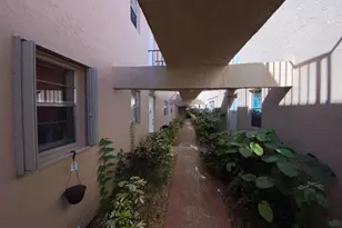 650 SW 2nd Ave, Boca Raton, FL 33432 - Photo 2
