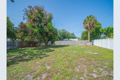 2309 NE 13th Court, Jensen Beach, FL 34957 - Photo 30