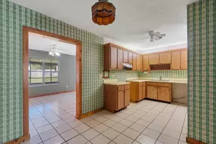 2309 NE 13th Ct, Jensen Beach, FL 34957 - Photo 6