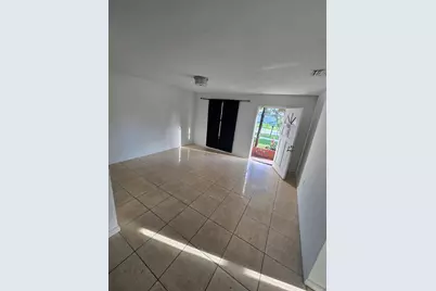 5900 Garfield Street #E, Hollywood, FL 33021 - Photo 4