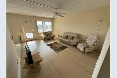 4075 Cornwall D, Boca Raton, FL 33434 - Photo 4