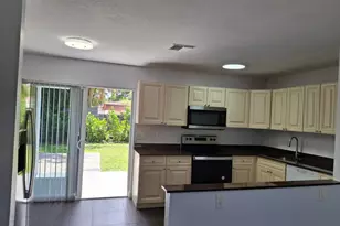 3731 NW 110th Ave NW, Coral Springs, FL 33065 - Photo 2