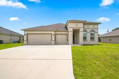 1957 SW Logan Street, Port Saint Lucie, FL 34953 - Photo 2