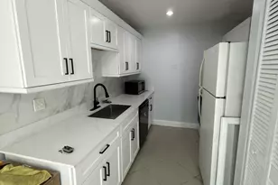 8919 NW 28th Dr, Coral Springs, FL 33065 - Photo 6