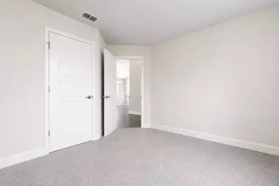 405 NE Airoso Boulevard, Port Saint Lucie, FL 34983 - Photo 4
