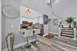 2242 NW 39th Ave, Coconut Creek, FL 33066 - Photo 2