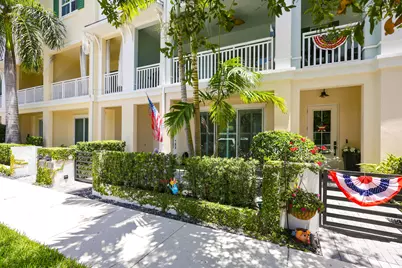 5197 Beckman Terrace, Palm Beach Gardens, FL 33418 - Photo 2