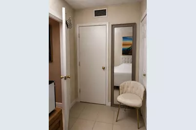 2607 NE 8th Avenue NE #21, Wilton Manors, FL 33334 - Photo 6