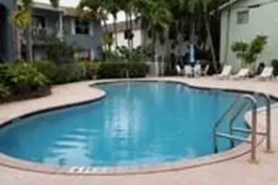2607 NE 8th Ave NE, Wilton Manors, FL 33334 - Photo 16