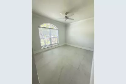 10114 Hunt Club Lane, Palm Beach Gardens, FL 33418 - Photo 16