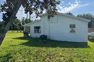 5219 N County Rd 663, Bowling Green, FL 33834 - Photo 6