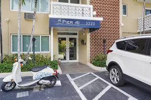 3220 Bayview Dr, Fort Lauderdale, FL 33306 - Photo 20