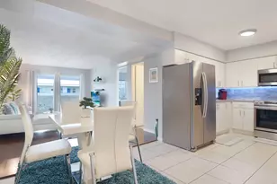 3220 Bayview Dr, Fort Lauderdale, FL 33306 - Photo 6
