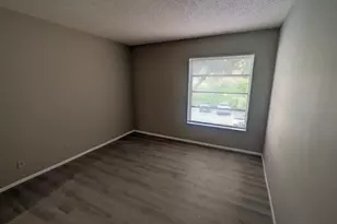 490 NW 20th St, Boca Raton, FL 33431 - Photo 20