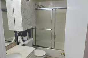 7875 Tam Oshanter Blvd, North Lauderdale, FL 33068 - Photo 14