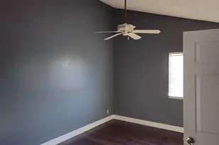 7875 Tam Oshanter Blvd, North Lauderdale, FL 33068 - Photo 12