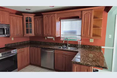 7875 Tam Oshanter Boulevard, North Lauderdale, FL 33068 - Photo 6