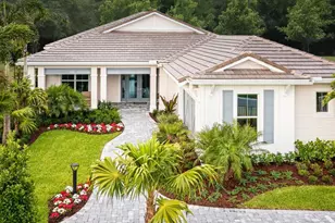 9858 Regency Wy, Palm Beach Gardens, FL 33412 - Photo 1