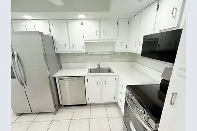 1300 Saint Charles Place #706, Pembroke Pines, FL 33026 - Photo 12
