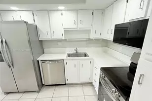 1300 St Charles Pl, Pembroke Pines, FL 33026 - Photo 12