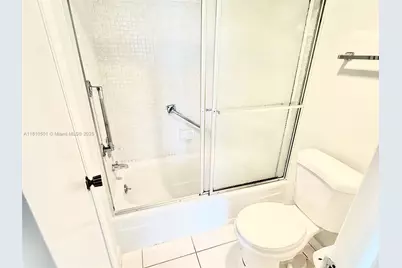 1300 Saint Charles Place #706, Pembroke Pines, FL 33026 - Photo 14