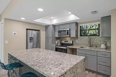 11863 Wimbledon Circle #438, Wellington, FL 33414 - Photo 2