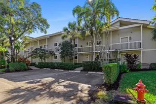11863 Wimbledon Circle, Wellington, FL 33414 - Photo 18
