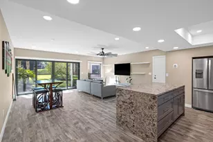 11863 Wimbledon Circle, Wellington, FL 33414 - Photo 6