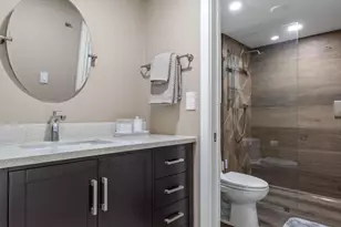 11863 Wimbledon Circle, Wellington, FL 33414 - Photo 20