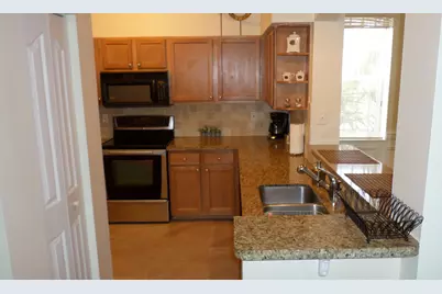276 Murcia Drive #307, Jupiter, FL 33458 - Photo 4