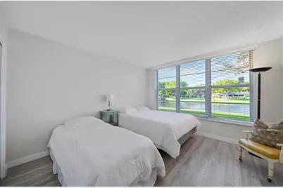 3611 Oaks Clubhouse Drive #104, Pompano Beach, FL 33069 - Photo 18