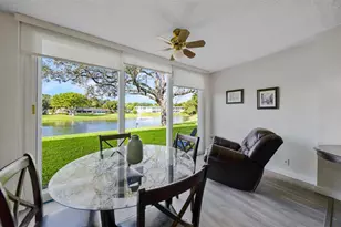 3611 Oaks Clubhouse Dr, Pompano Beach, FL 33069 - Photo 12