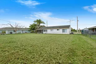 2118 SW Airoso Blvd, Port Saint Lucie, FL 34984 - Photo 40