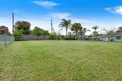 2118 SW Airoso Boulevard, Port Saint Lucie, FL 34984 - Photo 38