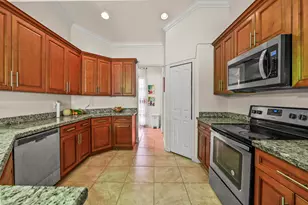 2194 SW Salmon Rd, Port Saint Lucie, FL 34953 - Photo 8