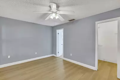10270 NW 24th Court, Sunrise, FL 33322 - Photo 16