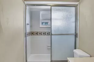 10270 NW 24th Ct, Sunrise, FL 33322 - Photo 26