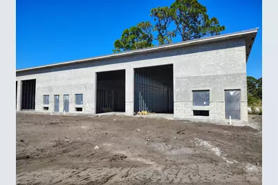 2095 Commerce Lakes Drive #1-18, Port Saint Lucie, FL 34986 - Photo 2