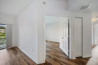 2725 Anzio Court #107, Palm Beach Gardens, FL 33410 - Photo 14