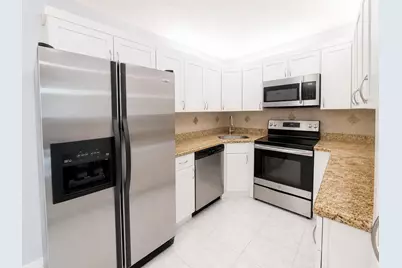 1995 SW Silver Pine Way #119-D1, Palm City, FL 34990 - Photo 10