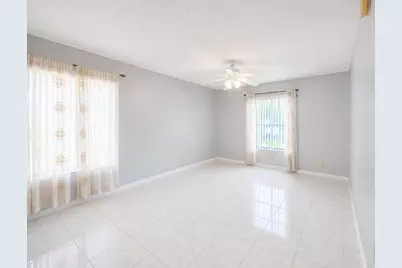 1995 SW Silver Pine Way #119-D1, Palm City, FL 34990 - Photo 8