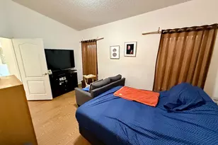 13219 NW 7th Manor, Plantation, FL 33325 - Photo 10