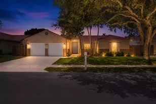 3083 Lillian Ln, Margate, FL 33063 - Photo 2